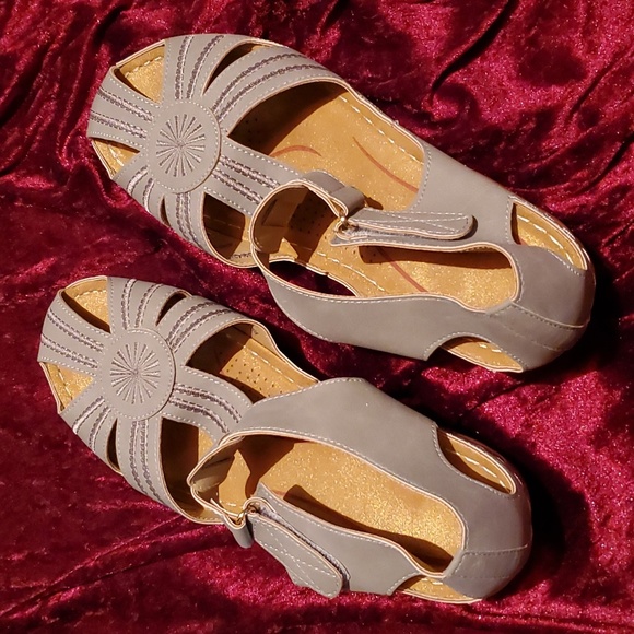 Women's Summer Sandal Beach Wedge - Picture 1 of 3